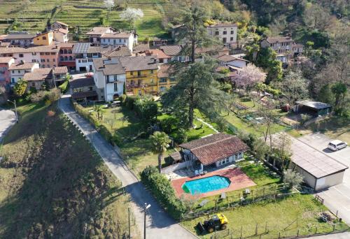 Bird's-eye view ng B&B Romantico Palazzo dei Ulivi