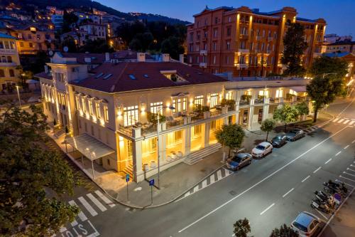 Studio apartments in center of Opatija