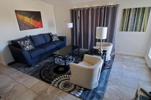 Spacious Joshua Tree Home – Photos 2