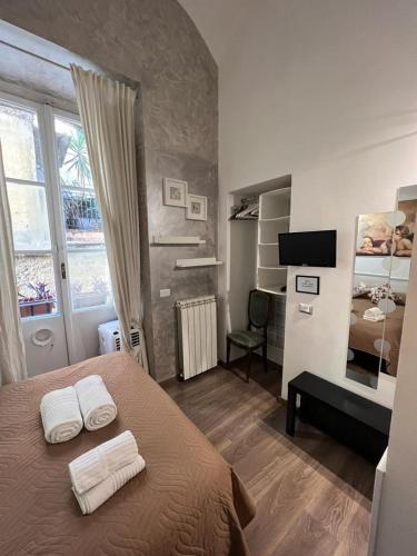 Marcelina vaticans rooms