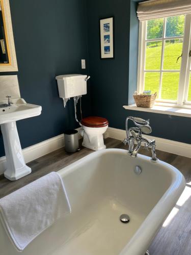 Yearle House – Photos 5
