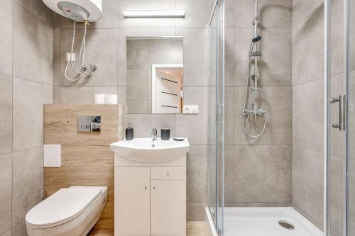 Ένα μπάνιο στο Central Platinum Apartments 26