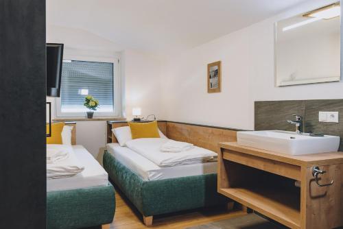 Posteľ alebo postele v izbe v ubytovaní Spa Chalet by we rent