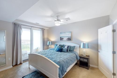 Ένα ή περισσότερα κρεβάτια σε δωμάτιο στο The Sanctuary - Southern View B221