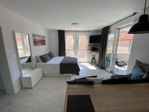 Diva Sunset Apartment