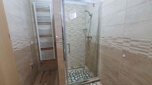 Bany a Apartment Zamardi 3