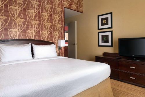 Sonesta Select Las Vegas Summerlin Image