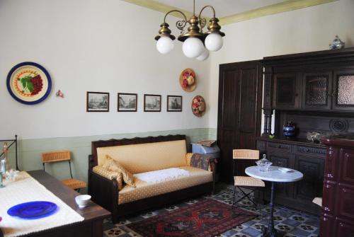 A seating area at Apartments Casa nel Verde