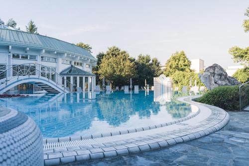 Bazén v ubytování Reduce Hotel Thermal Adults only nebo v jeho okolí