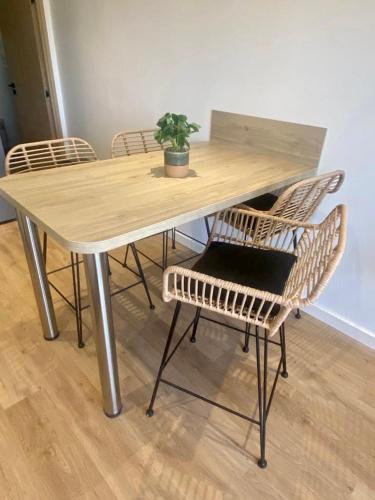 Φωτογραφία από το άλμπουμ του Superbe appartement avec grande terrasse σε Carqueiranne