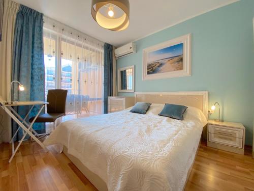 Llit o llits en una habitació de Diamant Residence - Private Apartment - BSR