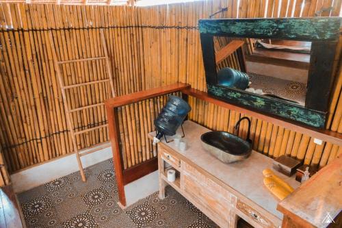 Gallery image of La Cocoteraie Ecolodge - Luxury Glamping Tents in Gili Trawangan