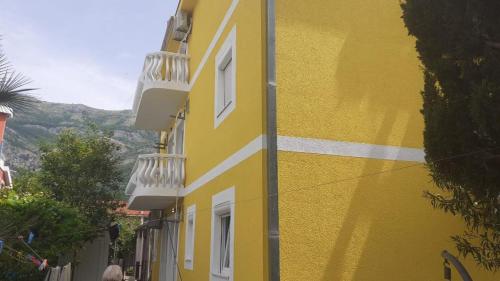 Gallery image of Apartments Beba Zalad in Sutomore