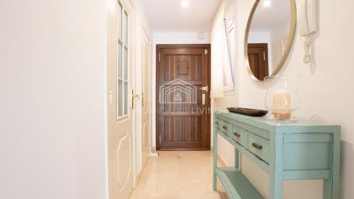 Gallery image of Spacious perfectly maintained house with private garden and communal pool in Riviera del Sol in Málaga