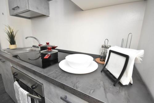 Dapur atau dapur kecil di Hotel Crisvan