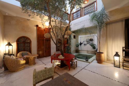 Foto da galeria de Dar Nour el Houda em Marrakech