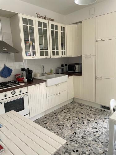 Kuchyňa alebo kuchynka v ubytovaní Casa Bonelli