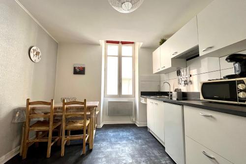 Appartement centre historique Romans – Photos 2