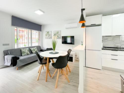 Apartamentos CALAMARI 1 & 2