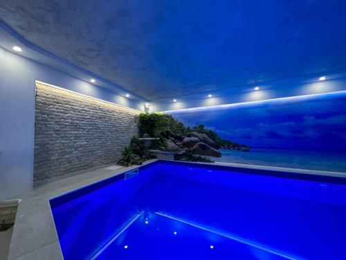 VIP Resort – Photos 2