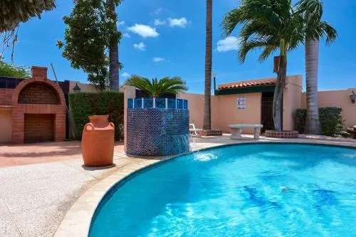 La Mona Villa picture