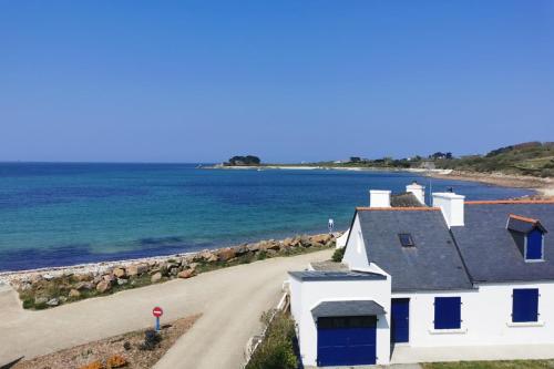ABORD- Vue sur mer, baie de Morlaix, grande maison, école de voile à 100m