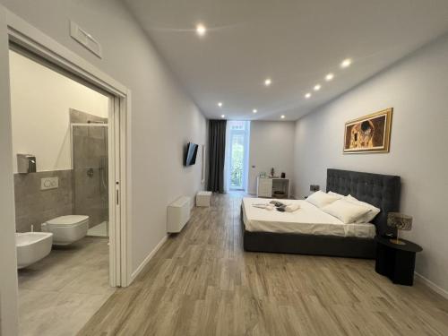 A bathroom at Il Tempio degli Artisti - Suites