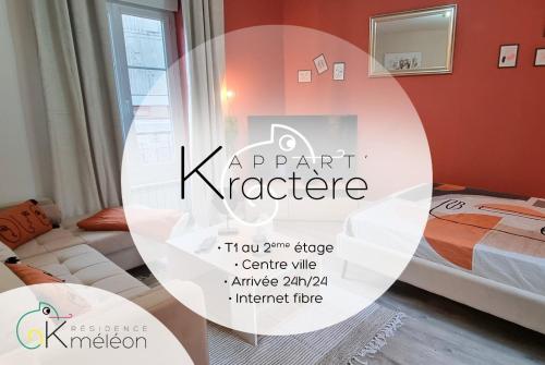 - un panneau indiquant une chambre avec un lit dans une pièce dans l'établissement L'appart K-torze- RARE ! 14 couchages en centre ville du Mans, au Mans