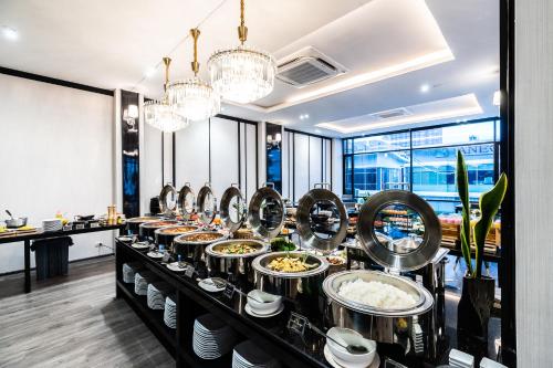 Mad på hotellet eller i nærheden