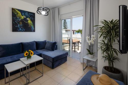 Adelphes Beachfront Apartment with direct connection to the beach