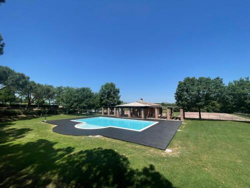 Foto Casa vacanza Villaggio Poggio Rosso 1