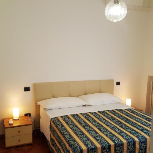 Gulta vai gultas numurā naktsmītnē 3 bedrooms appartement with sea view furnished balcony and wifi at Viserba