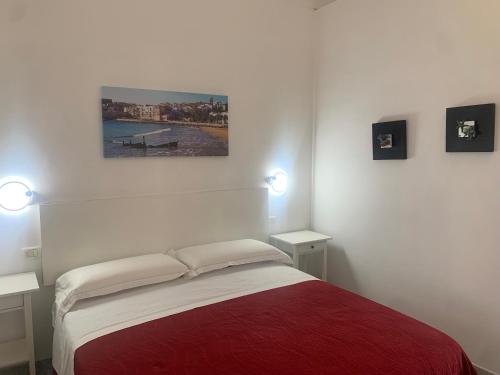 Colombo Apartment & Room tesisinde bir odada yatak veya yataklar
