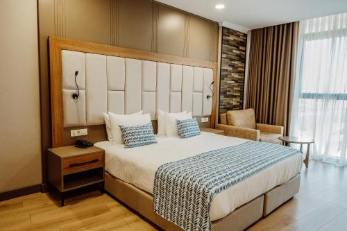 Gallery image of King Solomon Batumi Hotel in Batumi