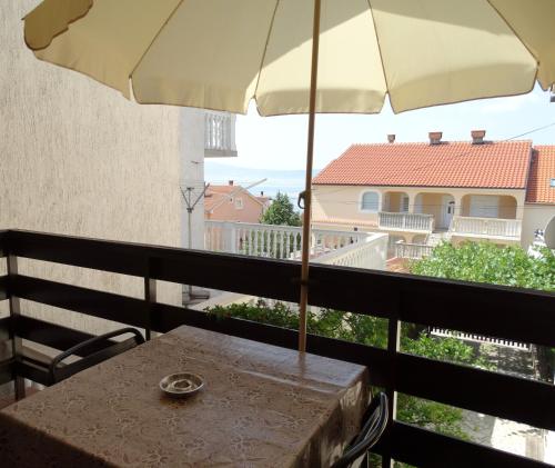 Apartmani Crikvenica 30080 - Libuska
