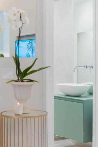 Ένα μπάνιο στο Naxi Suites