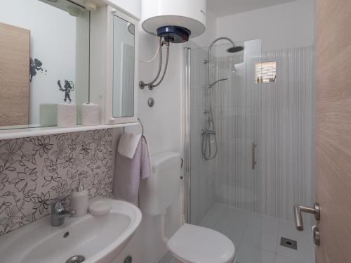 Ένα μπάνιο στο Apartments Babic