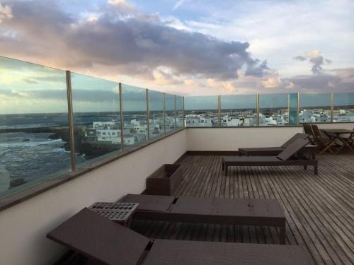 Surfing, Sun and Fun