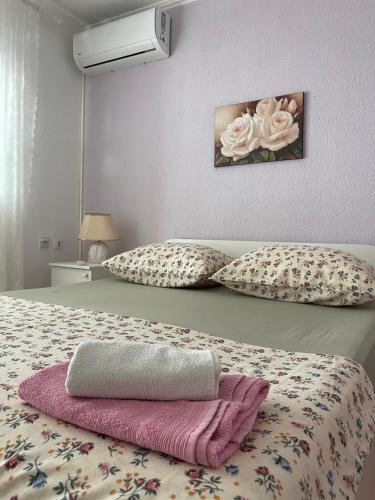 Posteľ alebo postele v izbe v ubytovaní Providenca Apartments