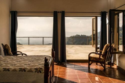 Afbeelding uit fotogalerij van Vista Encantada Hotel & Masajes Profesionales in Villa Canales