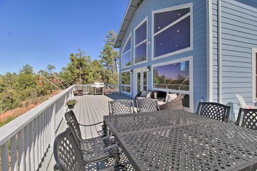 Stunning Show Low Retreat with Beautiful Views!