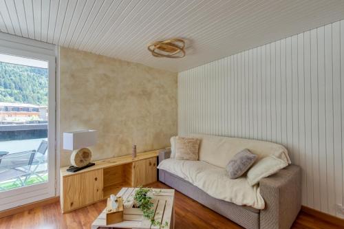 Le Petit Balcon avec vue sur le Mont-Blanc 2 étoiles