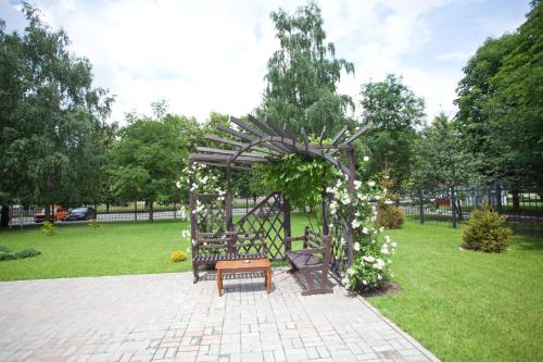 Taman di luar Evropeyskiy