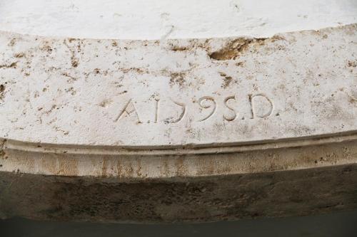 a concrete slab with the word mssd written on it at Accogliente Dimora in Putignano