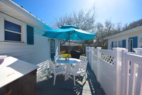 Crescent Beach Cottage – Photos 5