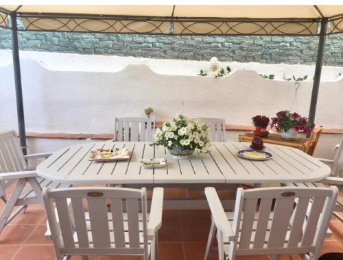 Φωτογραφία από το άλμπουμ του Il giardino σε Canicatti