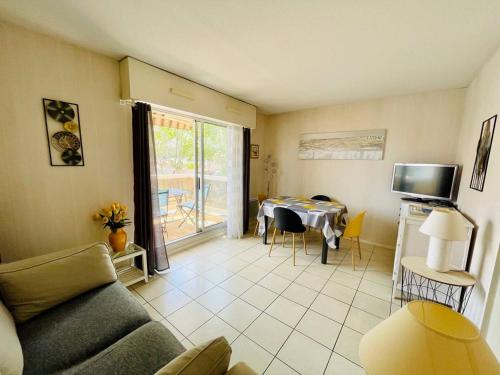 Appartement T2 à Arcachon – 400m de la Plage, Terrasse, Parking, Résidence de Standing