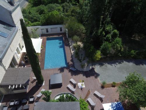 Gallery image of Magnifique villa avec piscine chauffée et jacuzzi in Anché