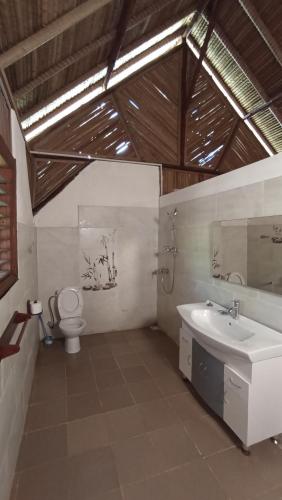 Gallery image of Andilana Lodge in Andilana
