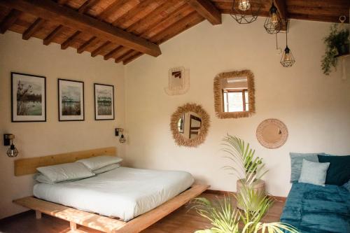 Un pat sau paturi într-o cameră la Social Garden - Private Room